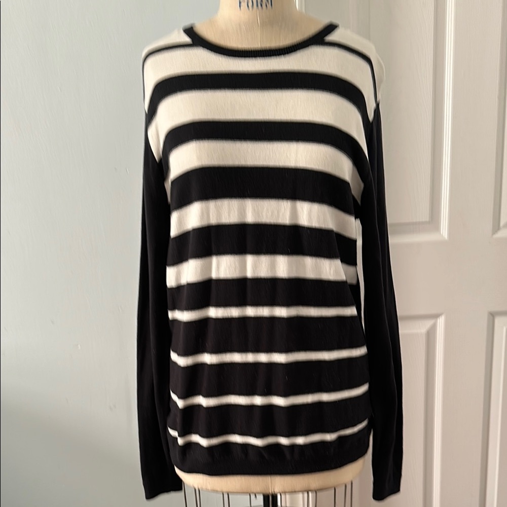 The Rail Lightweight Sweater